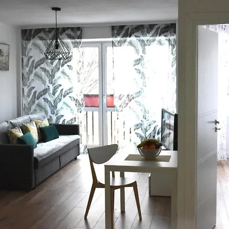 Crystal Apartment