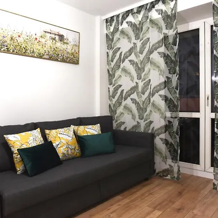 Apartment Crystal